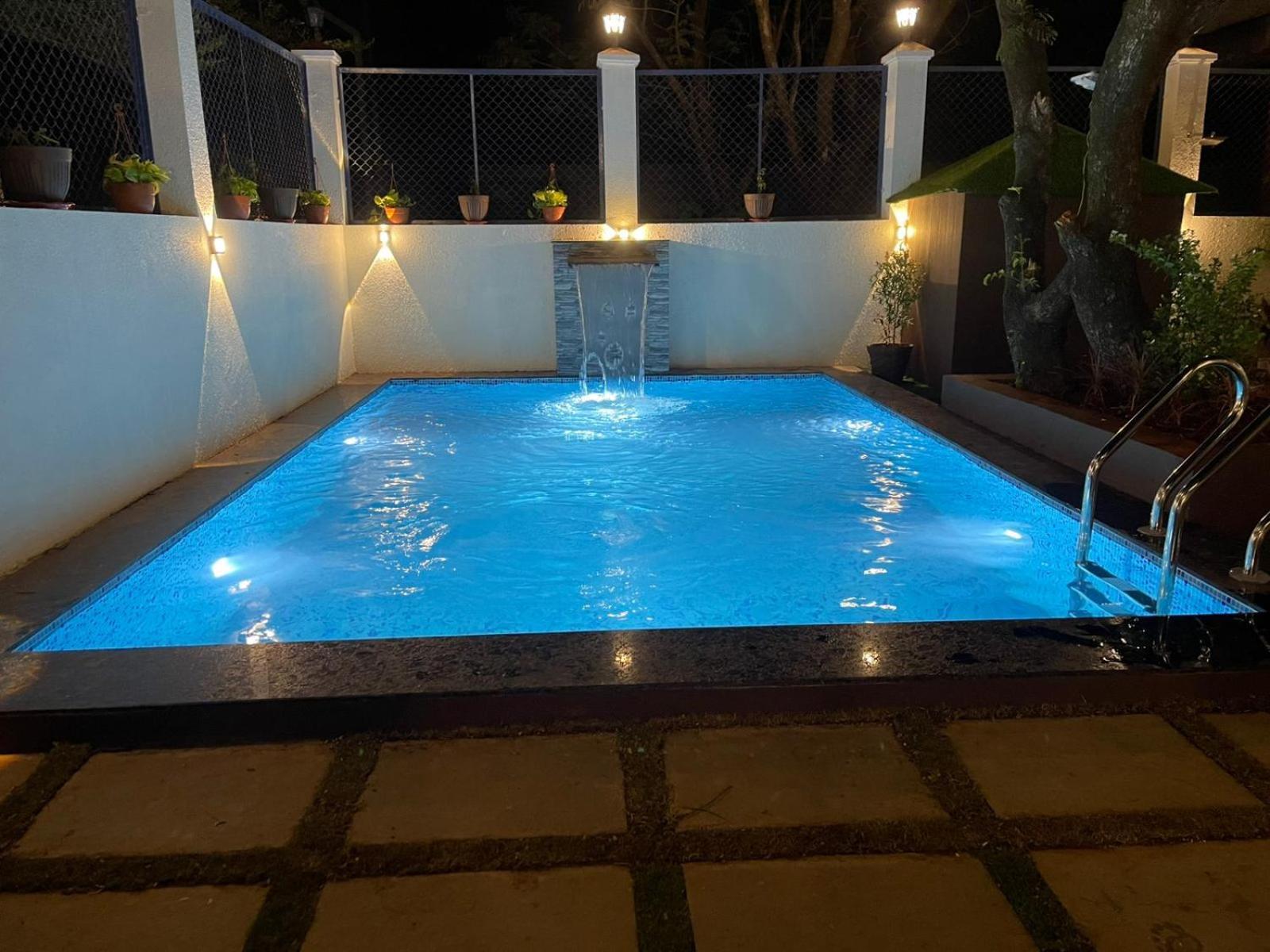 Mannat Villa With Swimming Pool And Garden 로나발라 외부 사진