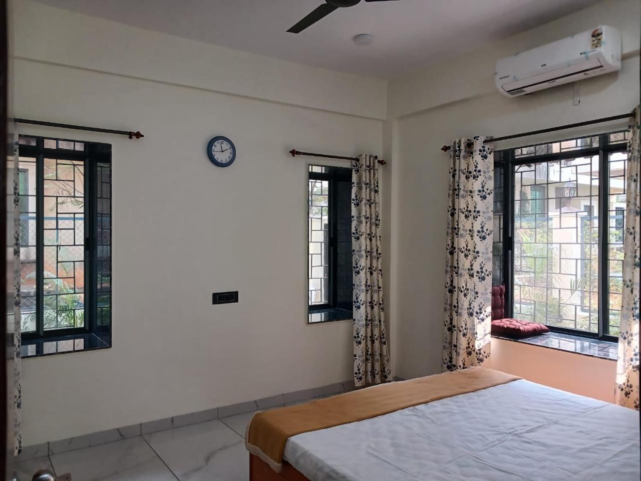Mannat Villa With Swimming Pool And Garden 로나발라 외부 사진